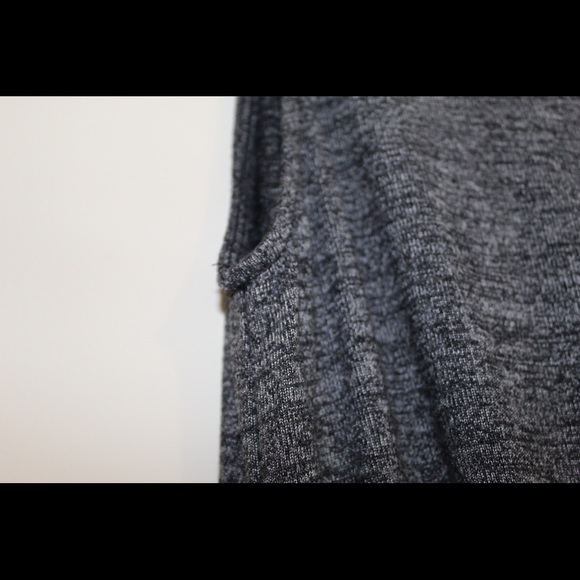 Grey Sleeveless Romper - Picture 6 of 6